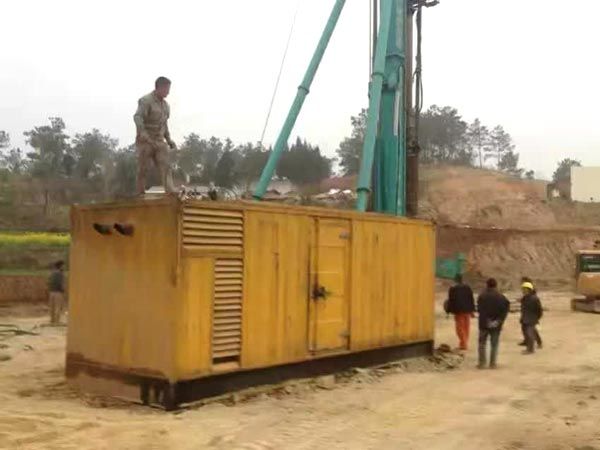 源城如何判断水冷式机油散热器密封件是否需要更换？